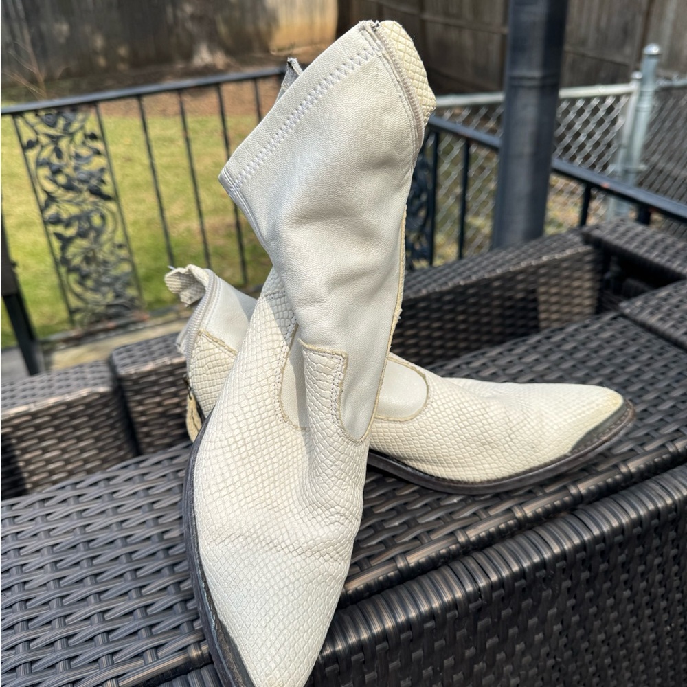 Free people Women's Cream White Textured Western Booties